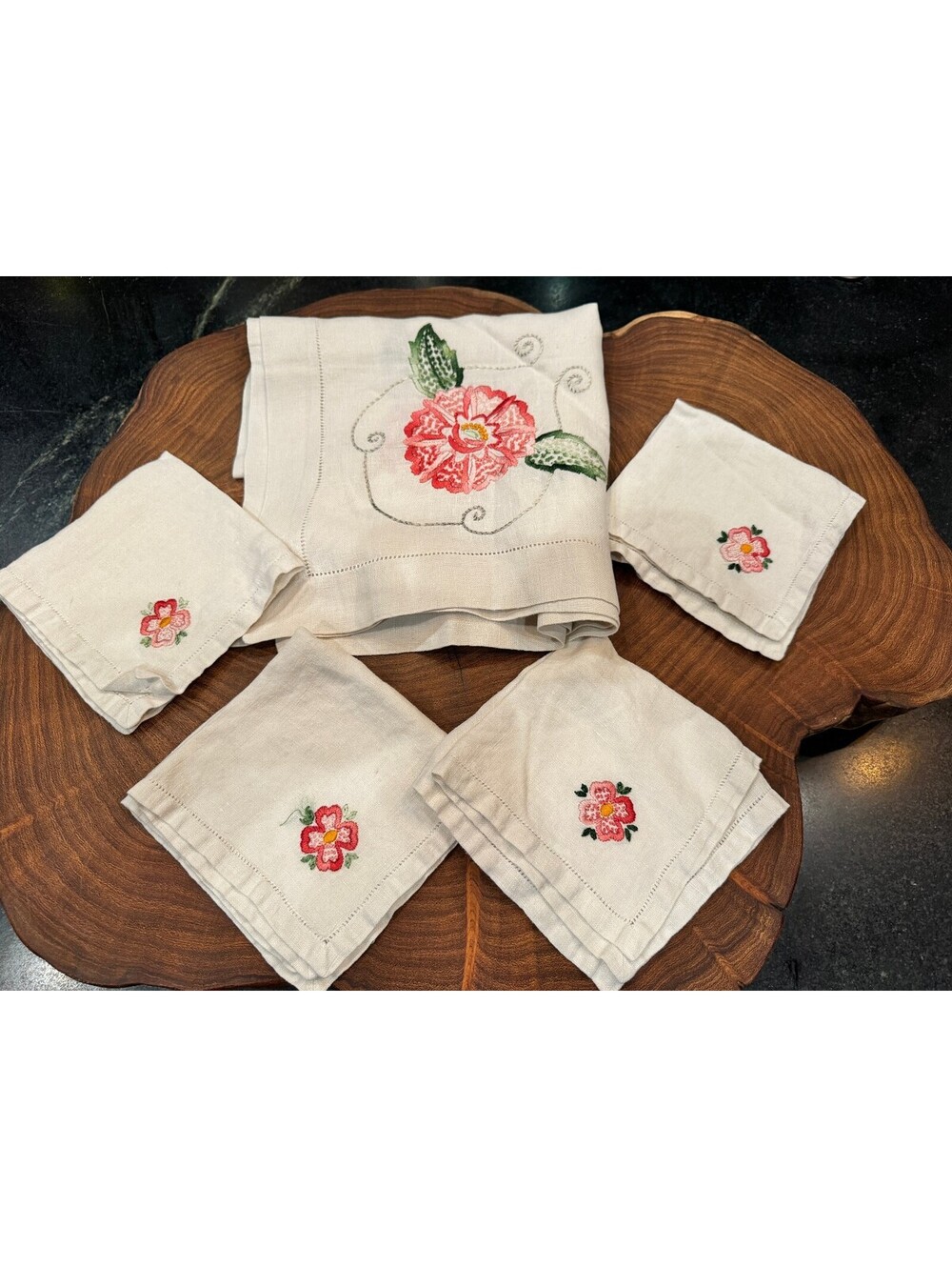 Vintage Hand Embroidered Linen Tablecloth & 4 Napkins Set - Pink Floral Tea Time